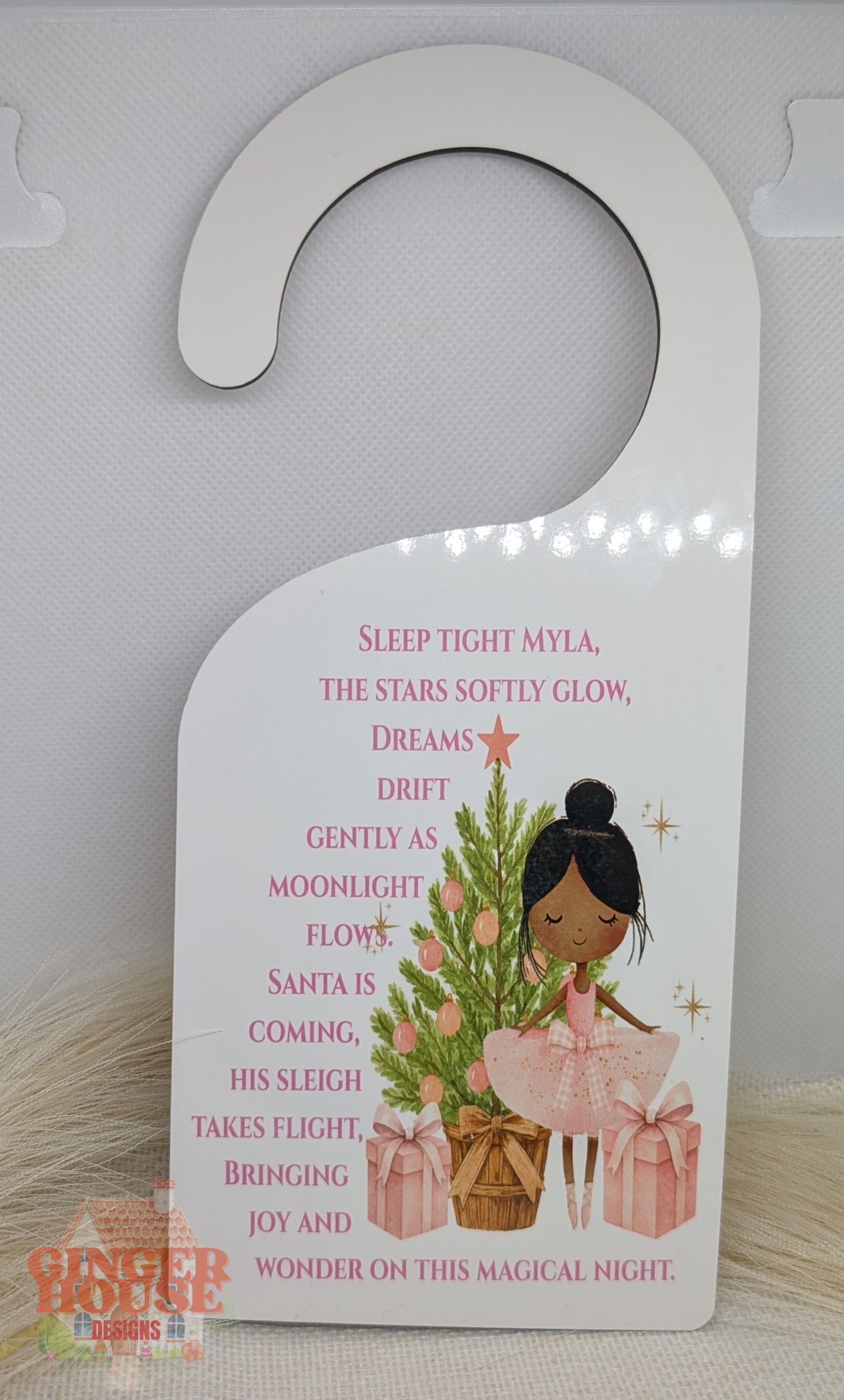 Personalised wooden Christmas Door Hanger – Sweet Girl & Tree Design