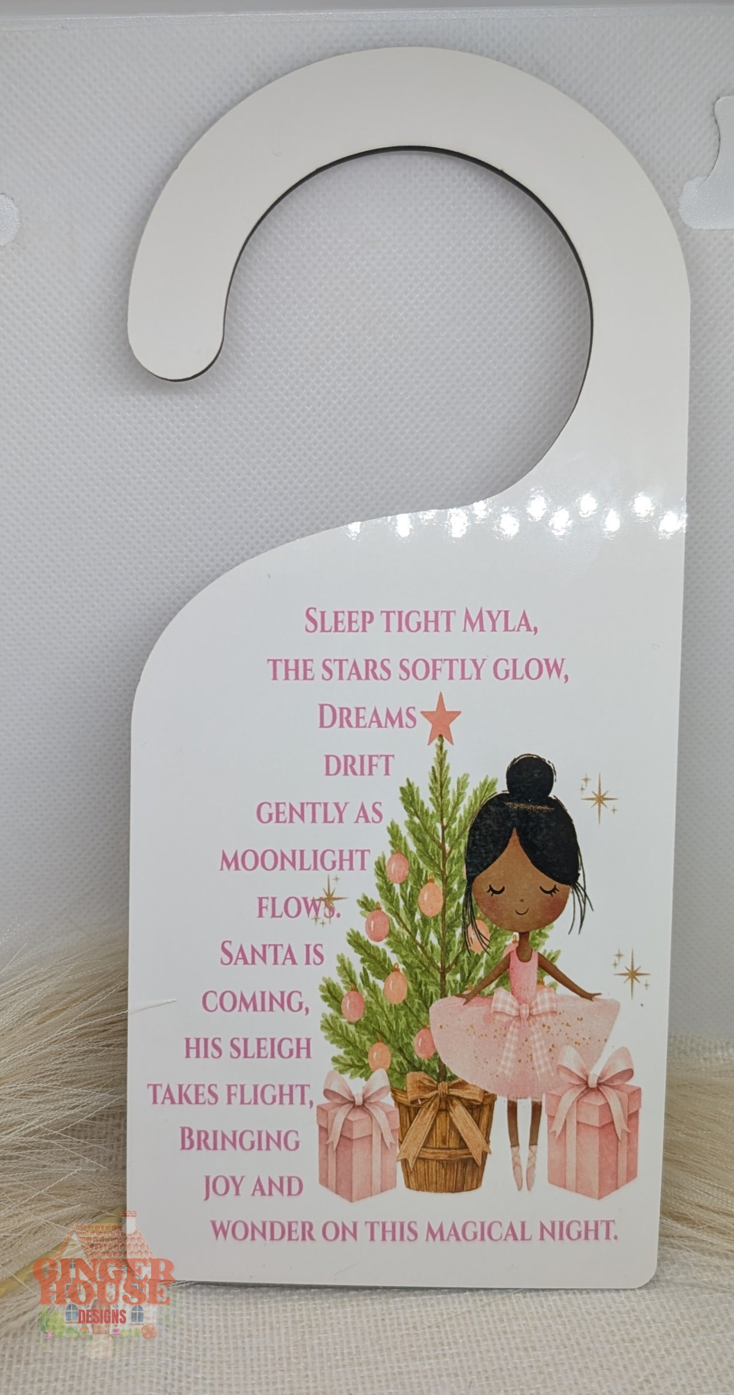 Personalised wooden Christmas Door Hanger – Sweet Girl & Tree Design