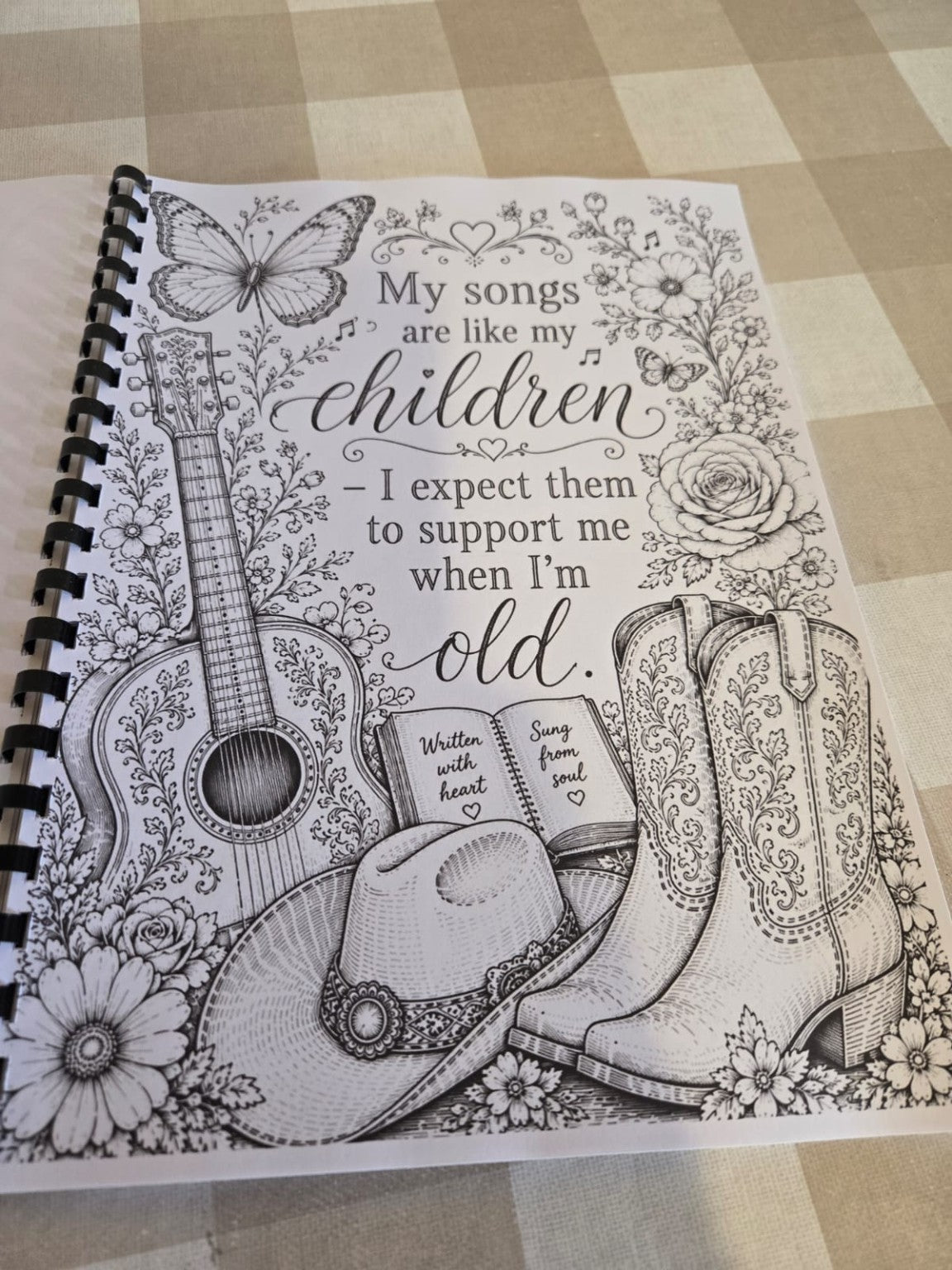 Dolly themed quote colouring page